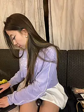 VictoriaGerard Pink online show from 23, 3, 2025