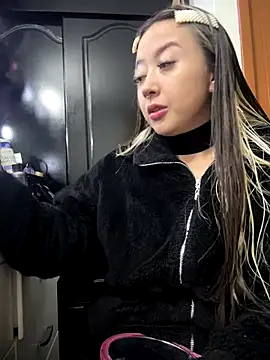 VictoriaGerard Pink online show from 26, 10, 2025