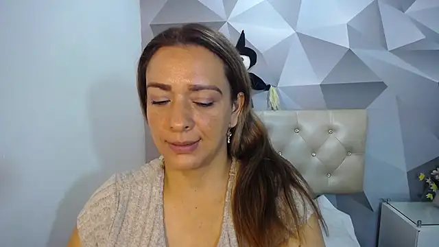 Milf-Prettyboobs online show from 29, 10, 2025