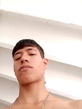 Snapshot of dareck_18 chatting on 15, 10, 2025 dareck 18 online show from 15, 10, 2025