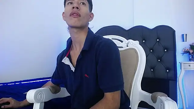 Snapshot of dareck_18 chatting on 13, 3, 2025 dareck 18 online show from 13, 3, 2025