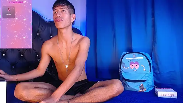 Snapshot of dareck_18 chatting on 22, 10, 2025 dareck 18 online show from 22, 10, 2025