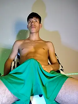 dareck 18 online show from 17, 3, 2026