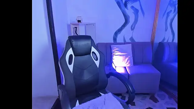 VanessaScott  online show from 16, 2, 2026