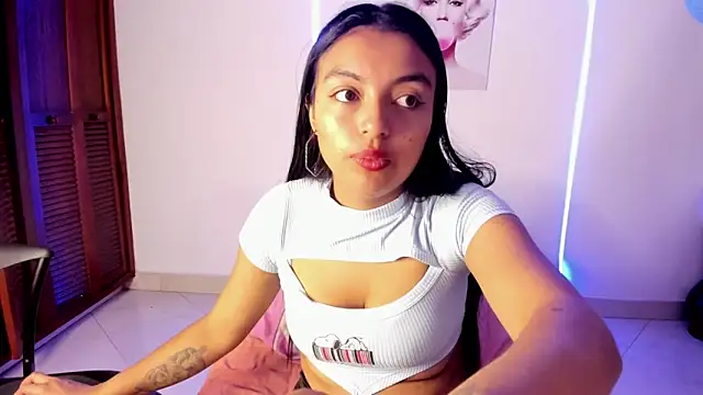 sweet cinamon online show from 5, 10, 2025