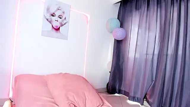 sweet cinamon online show from 20, 10, 2025