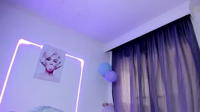 sweet cinamon online show from 2, 2, 2026