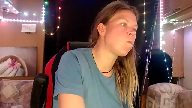 CallMeMaria online show from 18, 2, 2025