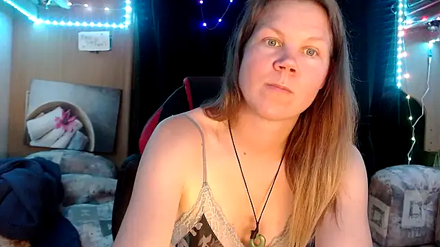 CallMeMaria online show from 3, 3, 2025