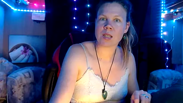 CallMeMaria online show from 12, 3, 2025