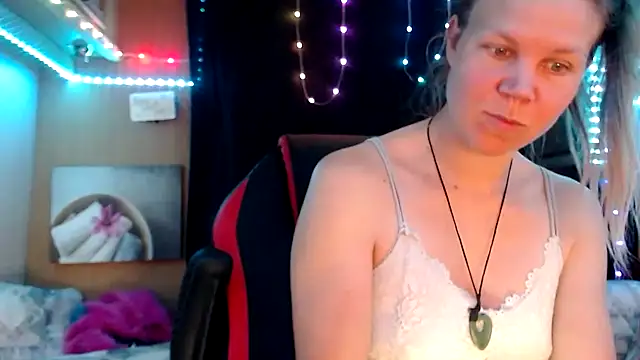 CallMeMaria online show from 5, 3, 2025