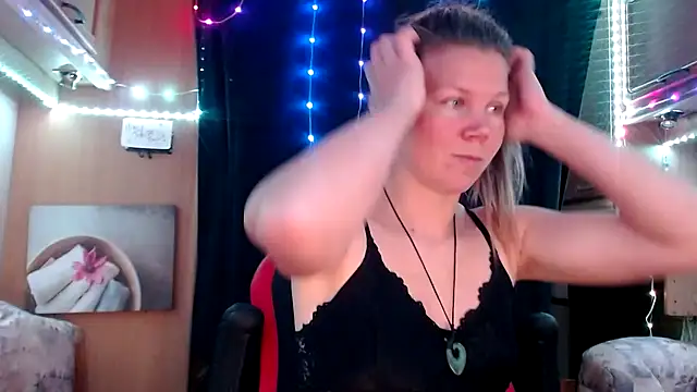 CallMeMaria online show from 13, 3, 2025