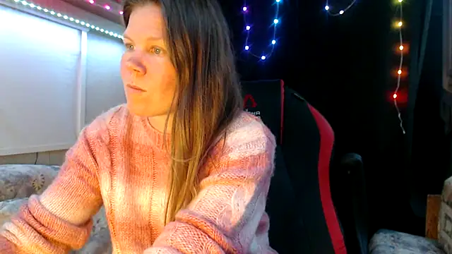 CallMeMaria online show from 18, 3, 2025