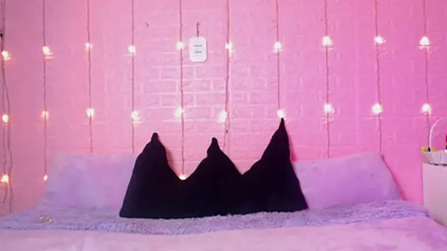 Snapshot of wet_valery chatting on 27, 2, 2026 wet valery online show from 27, 2, 2026