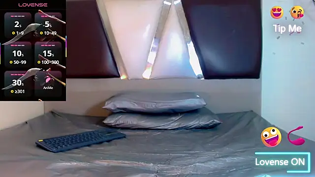 alexsandra kiss online show from 2, 12, 2025