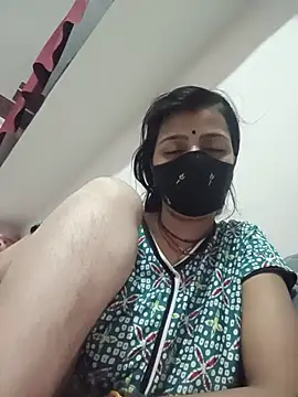 Snapshot of Daya_Chheda chatting on 5, 7, 2026 Daya Chheda online show from 5, 7, 2026