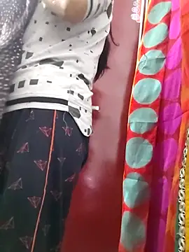 Hotty-Nidhi online show from 1, 12, 2025