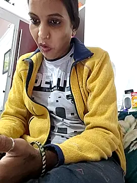 Hotty-Nidhi online show from 1, 12, 2025