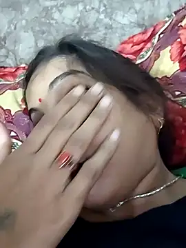 Hotty-Nidhi online show from 13, 1, 2026