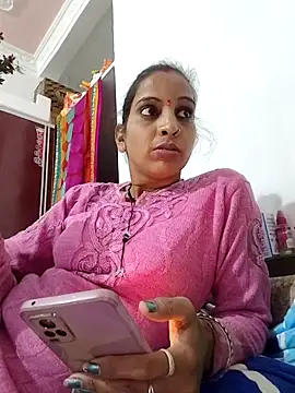 Hotty-Nidhi online show from 29, 10, 2025