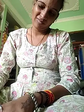 Hotty-Nidhi online show from 9, 11, 2025