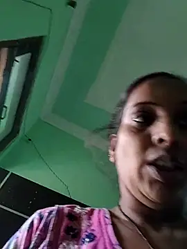 Hotty-Nidhi online show from 11, 11, 2025