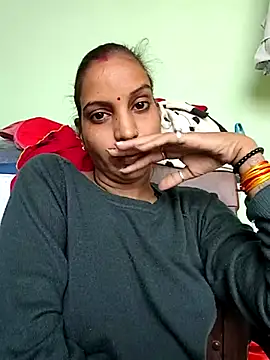 Hotty-Nidhi online show from 17, 11, 2025