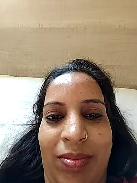 Hotty-Nidhi online show from 24, 5, 2026