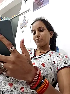 Snapshot of Hotty-Nidhi chatting on 12, 6, 2026 Hotty-Nidhi online show from 12, 6, 2026