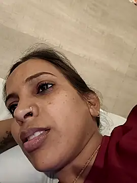 Hotty-Nidhi online show from 24, 5, 2026