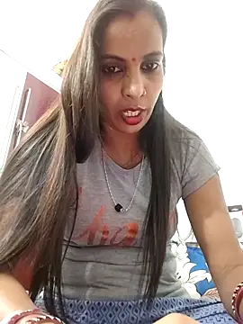 Hotty-Nidhi online show from 9, 4, 2026