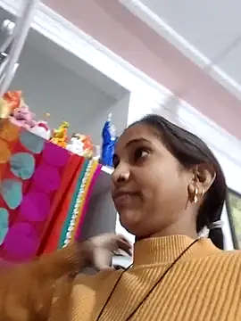 Snapshot of Hotty-Nidhi chatting on 3, 2, 2026 Hotty-Nidhi online show from 3, 2, 2026