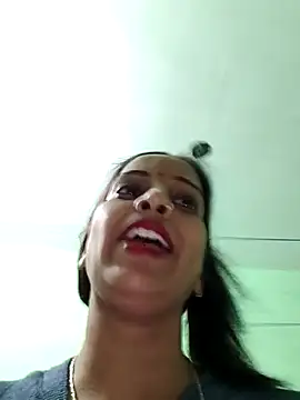 Snapshot of Hotty-Nidhi chatting on 18, 2, 2026 Hotty-Nidhi online show from 18, 2, 2026