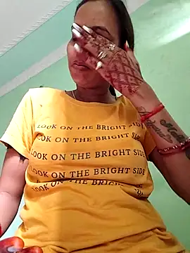 Snapshot of Hotty-Nidhi chatting on 21, 2, 2026 Hotty-Nidhi online show from 21, 2, 2026