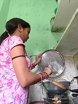 Snapshot of Hotty-Nidhi chatting on 24, 2, 2026 Hotty-Nidhi online show from 24, 2, 2026