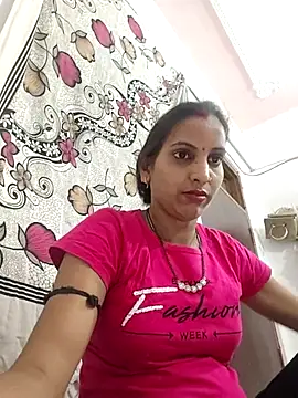 Hotty-Nidhi online show from 28, 3, 2026