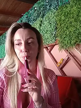 AlexisWhit online show from 16, 5, 2026