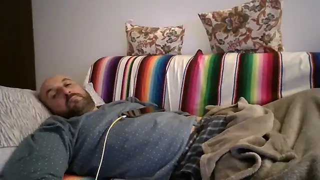 maxxxio12 online show from 2, 4, 2026