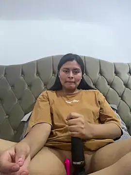 antonella774 online show from 2, 4, 2026