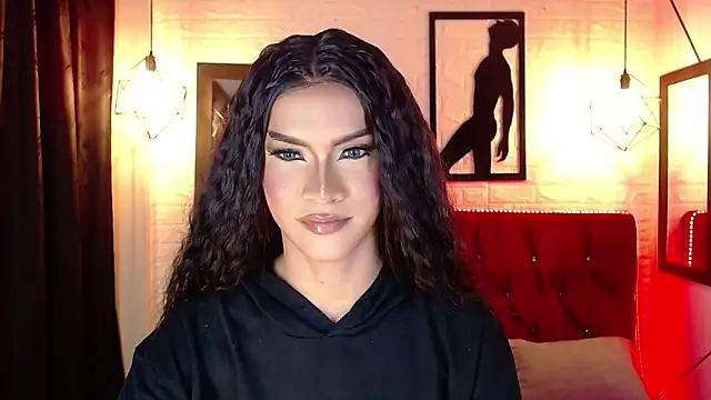 agatha rodriguez online show from 28, 11, 2025