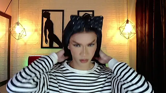 agatha rodriguez online show from 24, 9, 2025