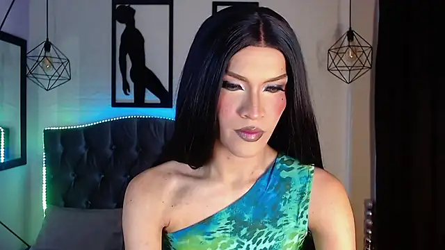 agatha rodriguez online show from 25, 2, 2026