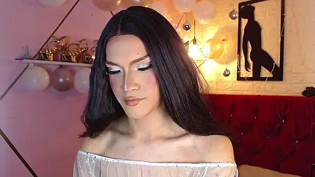 agatha rodriguez online show from 17, 12, 2025