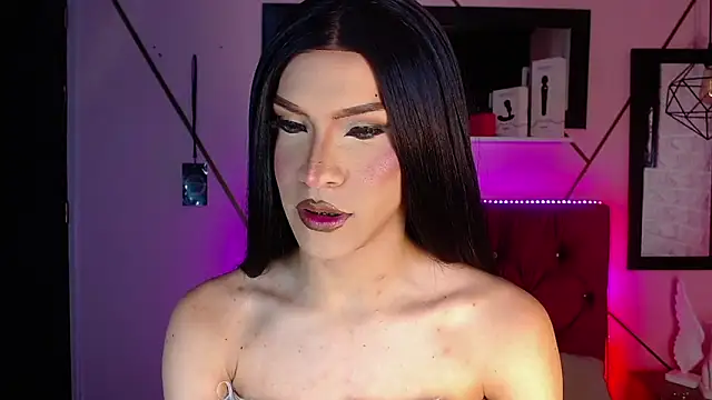 agatha rodriguez online show from 25, 3, 2026