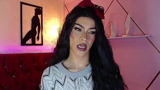 agatha rodriguez online show from 26, 10, 2025