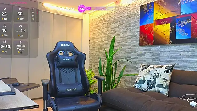 Aris sexx online show from 4, 10, 2025