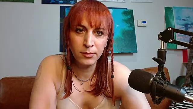 ChewyCandy online show from 28, 10, 2025