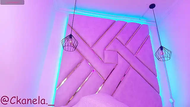 Kanela miller  online show from 12, 10, 2025