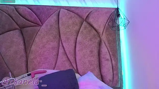 Kanela miller  online show from 19, 12, 2025