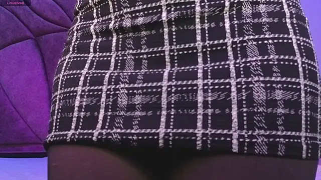 Kanela miller  online show from 11, 4, 2026